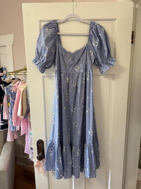 Abercrombie & Fitch Light Blue Floral Puff-Sleeve Midi Dress